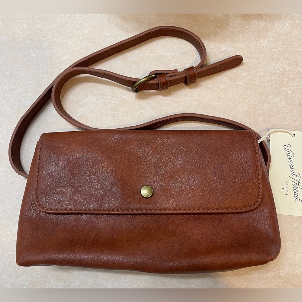 Universal Thread Tan Leather Crossbody Bag